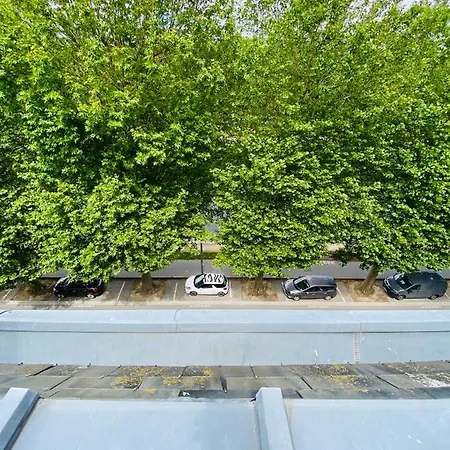 Proche Commodite Et Gare . Centre Apartamento