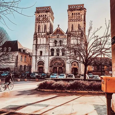 Proche Commodite Et Gare . Centre Apartamento *