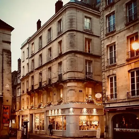 Apartmán Proche Commodite Et Gare . Centre *